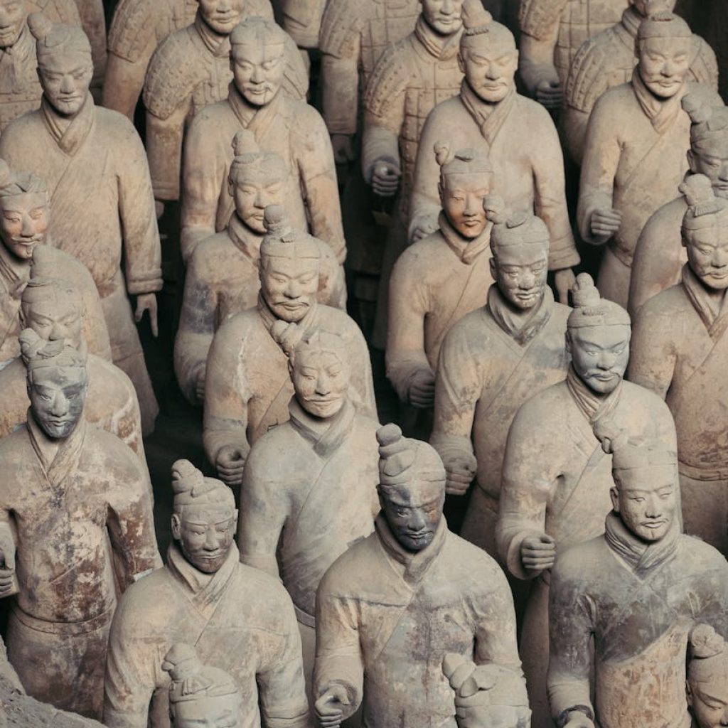 terracotta army statues in xi an china